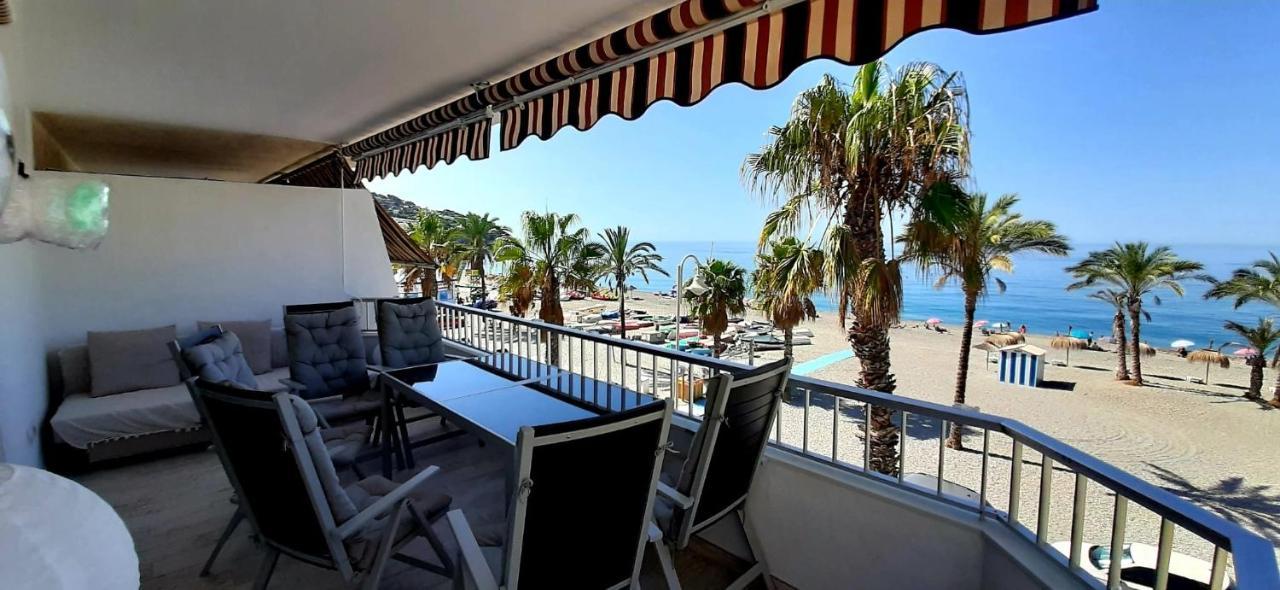 La Herradura Junto Al Mar Exterior foto